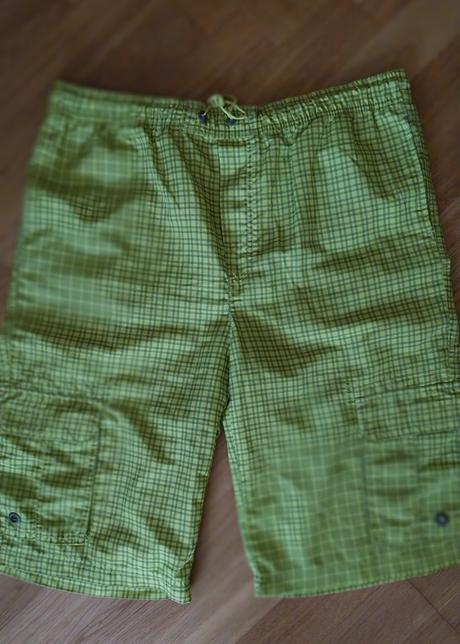 Limetkovo - zelené kraťasy s drobným károm, 170