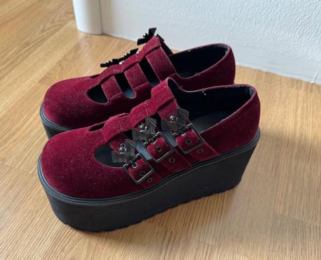 Topanky killstar - scarlet mary janes, 40