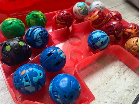 Bakugany aj s kufríkom, 