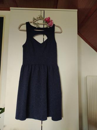 Tmavomodré šaty, amisu,m