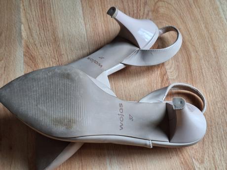 Slávnostné, wojas,37