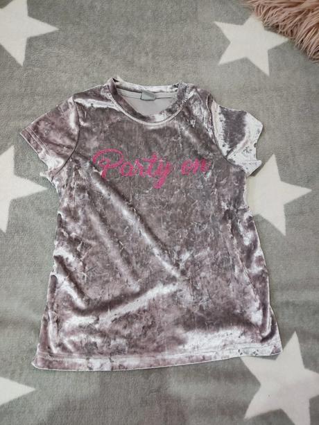 Velurove tričko, 140