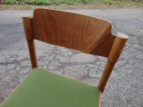 Kuchynské stoličky - drevené s čalúnením, 4 ks,