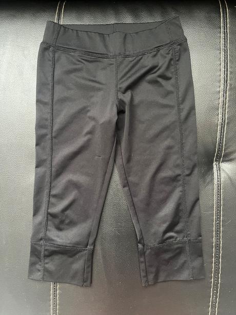 Sportove trojstvrtove leginy, kappahl,122