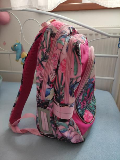 Darujem topgal školská taška 1-3roc., 