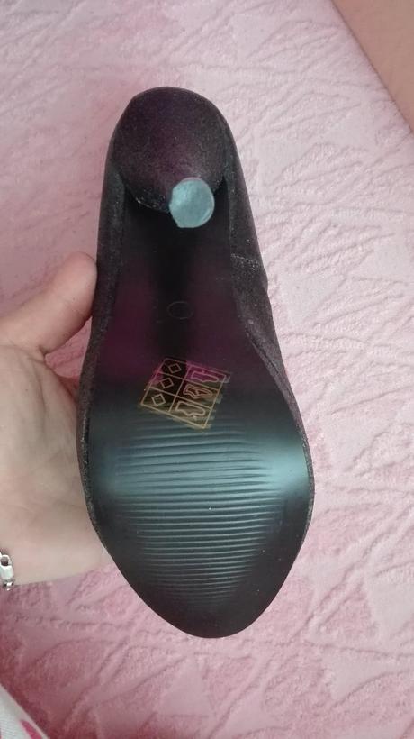 Trblietave lodicky, 35