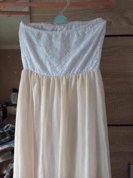 Dievčenské šaty, 188