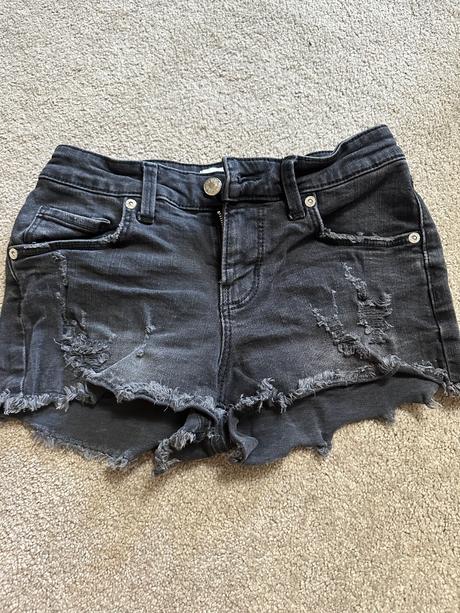 Kratasy cierne, zara,xs