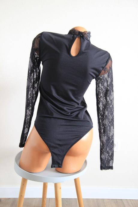 Čierny body top s čipkou, s/m, s