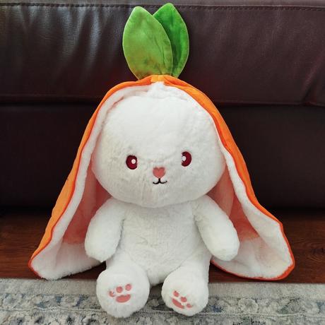 Krásny zajko v mrkvičke 33cm - top stav, 