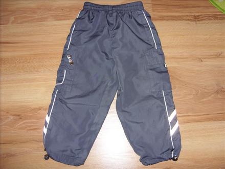 Podsite nohavice, 104