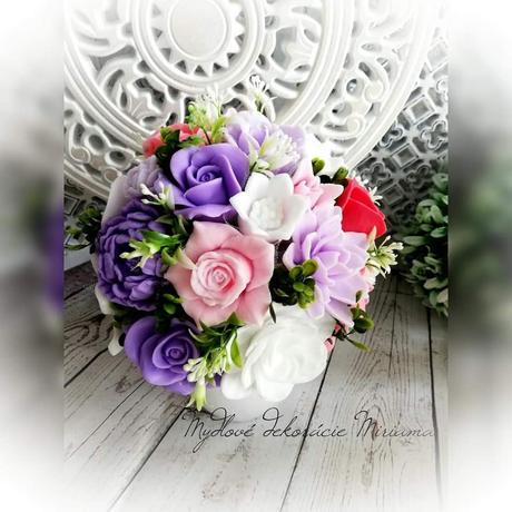 Voňavé mydlové kytice,