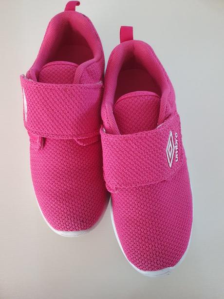 Tenisky, umbro,35