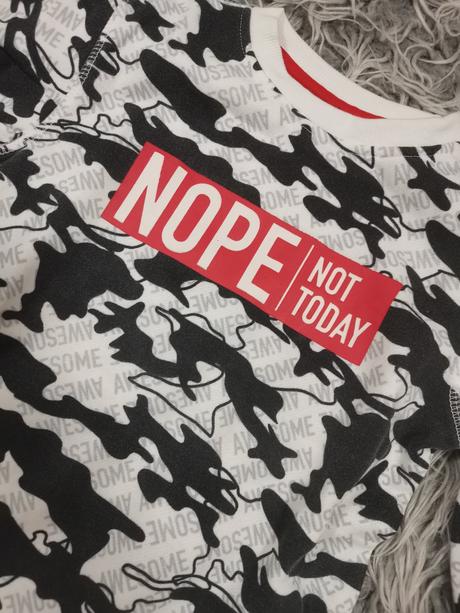 Maskáčová mikina, chapter young,134