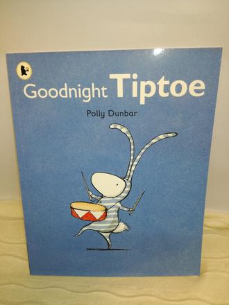 Polly dunbar goodnight tiptoe nwi18,