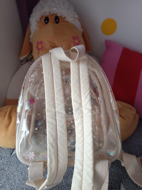 Zara ruksaky/ladvinky/ tašky, 