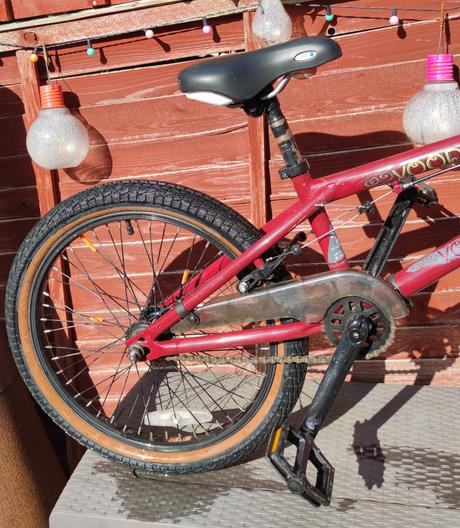 Voodoo bmx bicykel, 20