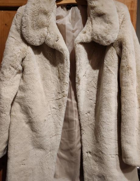 Predám nový kožuškový kabát, f&f,38