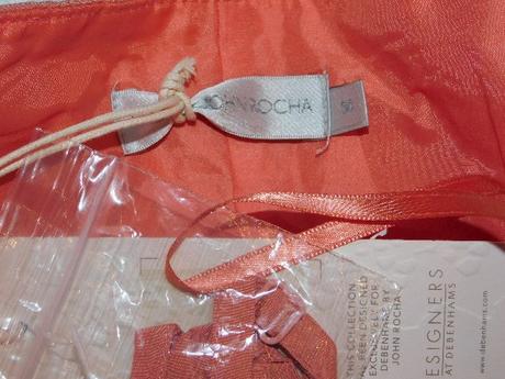 Luxusne velmi pekne saty na slavnost, 40