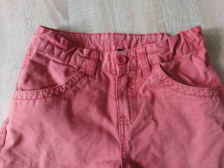 Šortky, dognose,146