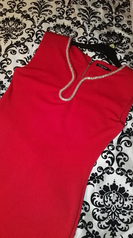 Všestranné šaty, m