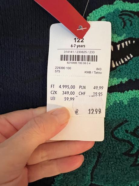 Svetrik s dinosaurom, dopodopo,122