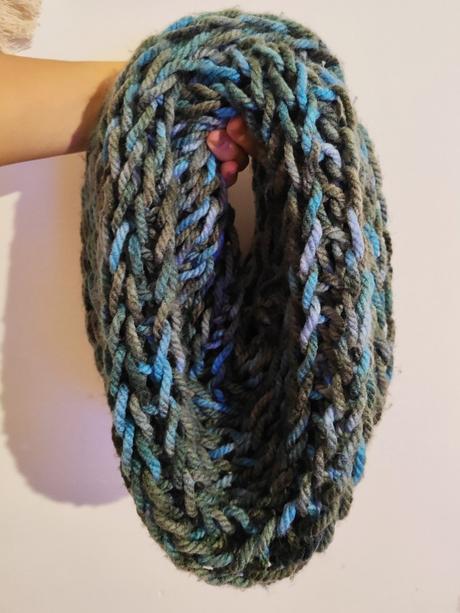 Pletený nekonečný šál, 