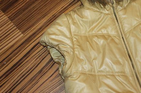 Zlatá vesta s mikinou terranova v. m, m