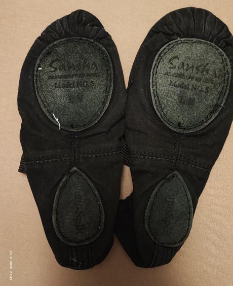 Cvičky na balet sansha, 32