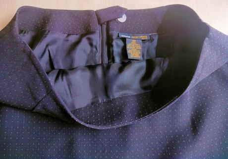 Bodkovaná sukňa, m