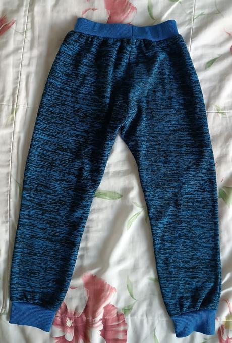 Chlapčenské tepláky, 110