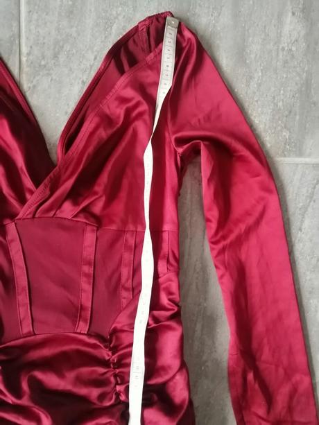 Bordové sexi šaty asos v36, pružné, 36