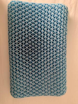 Anatomicky vankúš,