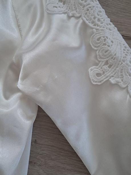Biela saténová bombera, h&m,128