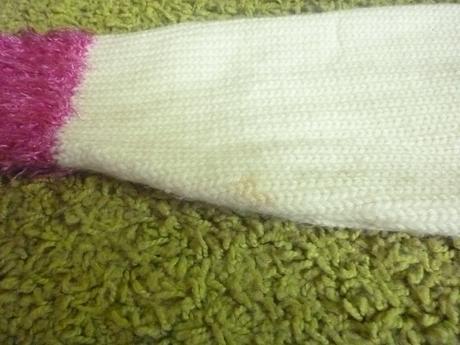 Dievčenské svetríky, 104