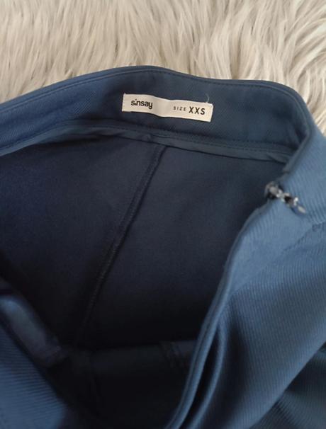 Kraťasy, sinsay,xs