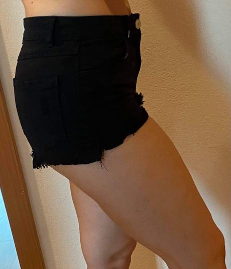 Kraťasy, bershka,34