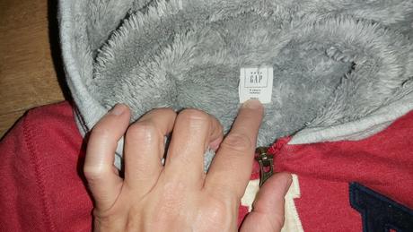 Bundo mikinka gap, gap,110