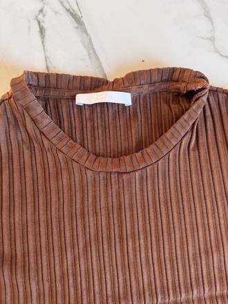 Hugo boss kvalitný top vrúbkovany s, hugo boss,s