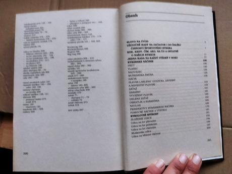 1000+1 pre rybárov kniha, 