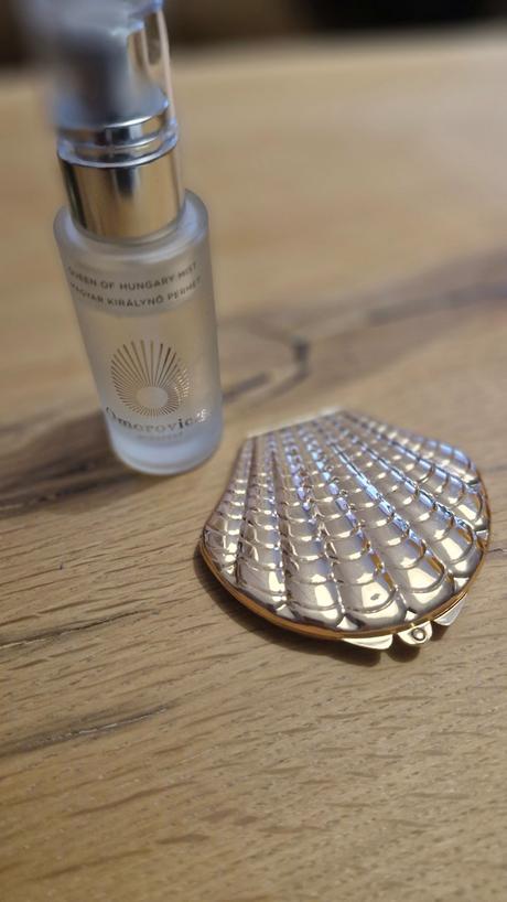 Kabelkové zrkadielko shell,