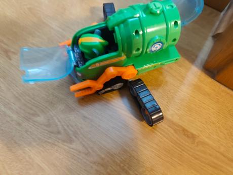 Tlapková patrola auto, 