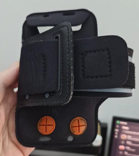 Púzdro na telefón na beh alebo cvičenie,