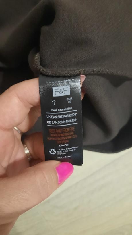Vesta hnedá, f&f,40