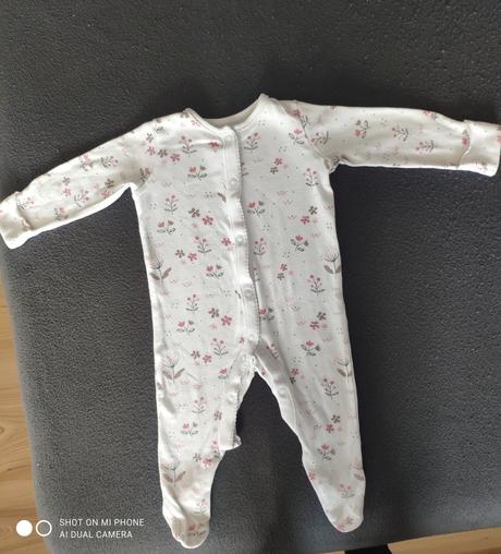 Biely overal na spanie, f&f,68