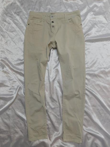 Kvalitne damske trendy rifle, 38