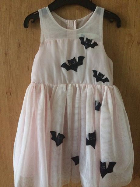 Dievcenske saty, h&m,104