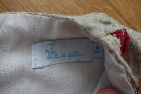 Šaty s háčkovanou krajkou, 116