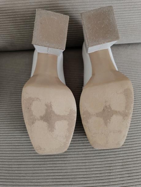 Béžové kožené topánky na hrubom podpätku, 39