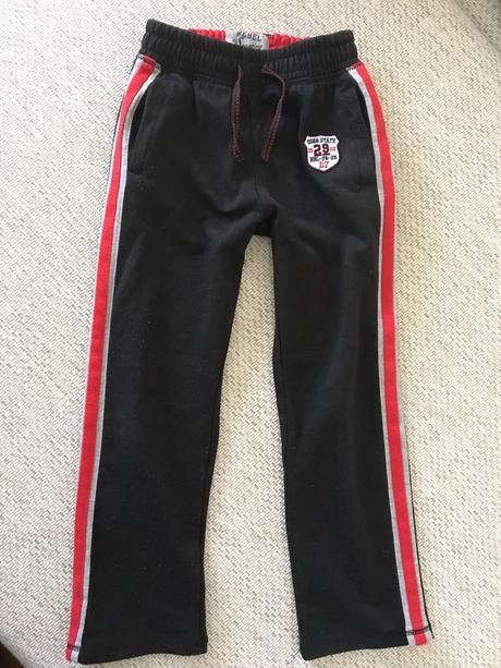 Tepláky rebel hrubšie 9-10r., rebel,140